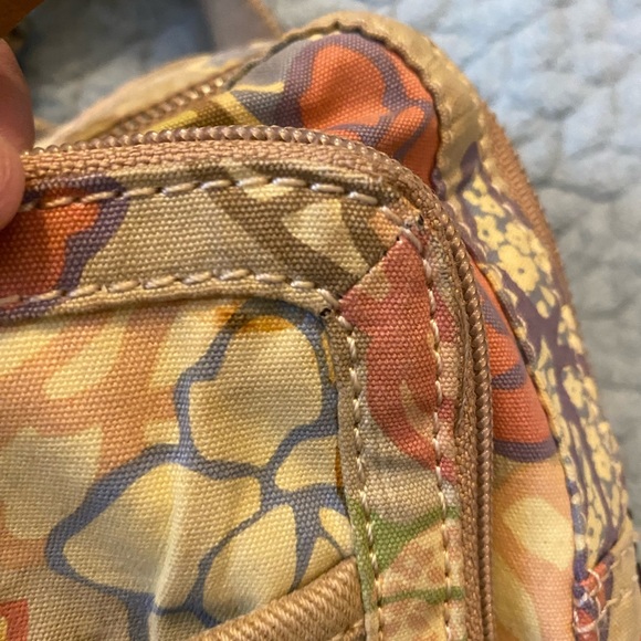 Fossil floral Crossbody - Picture 10 of 14